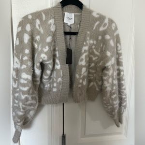 Le Lis crop cardigan sweater